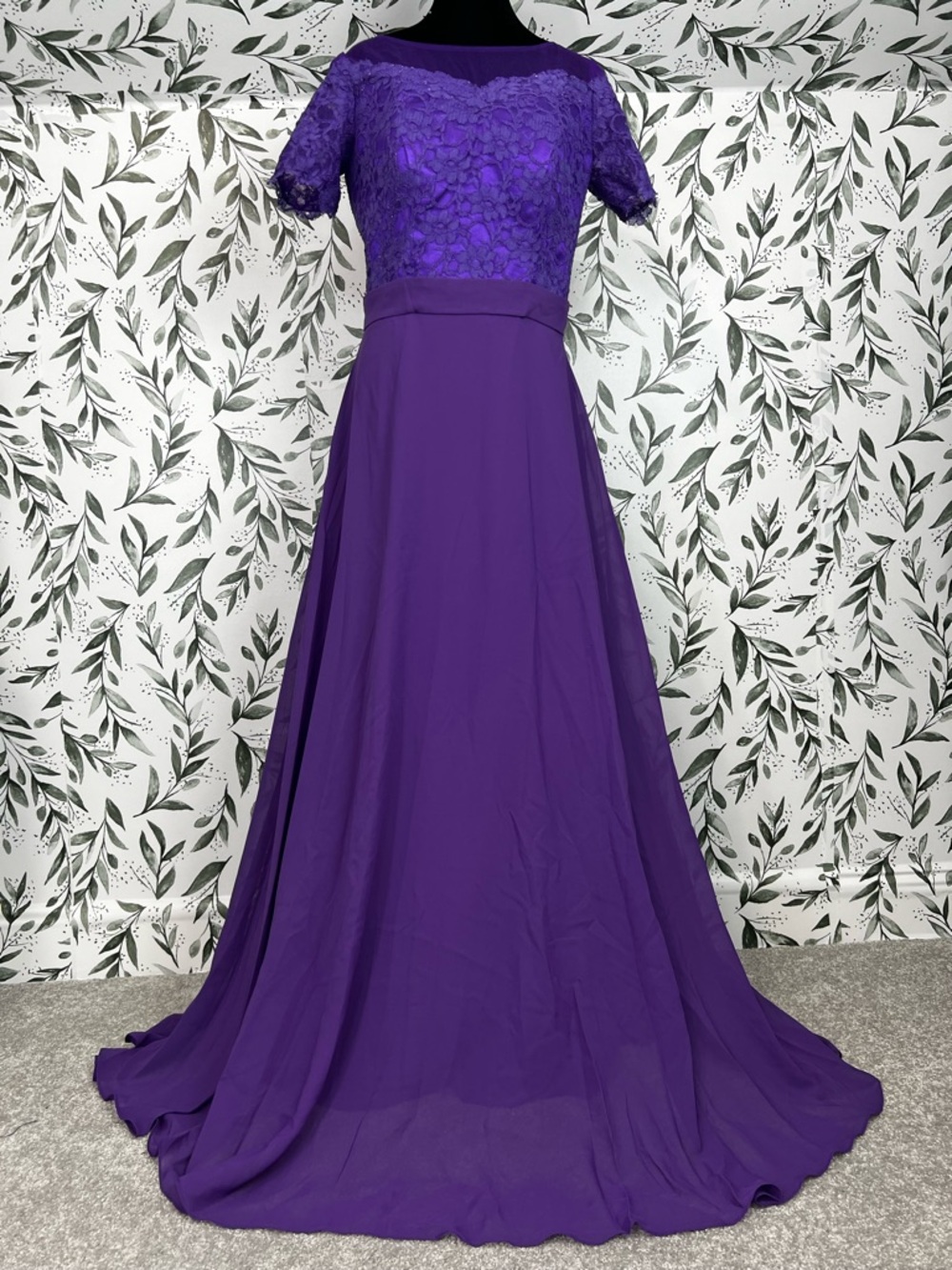 Elegant Purple Lace Evening Gown Prom wedding Guest Sz M 8 NWT Bridesmaid #E